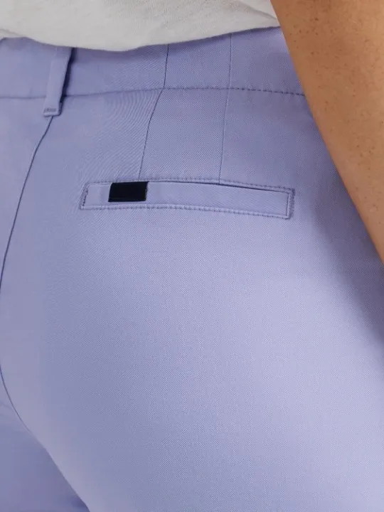 Bermuda Classic Mid Rise Shorts