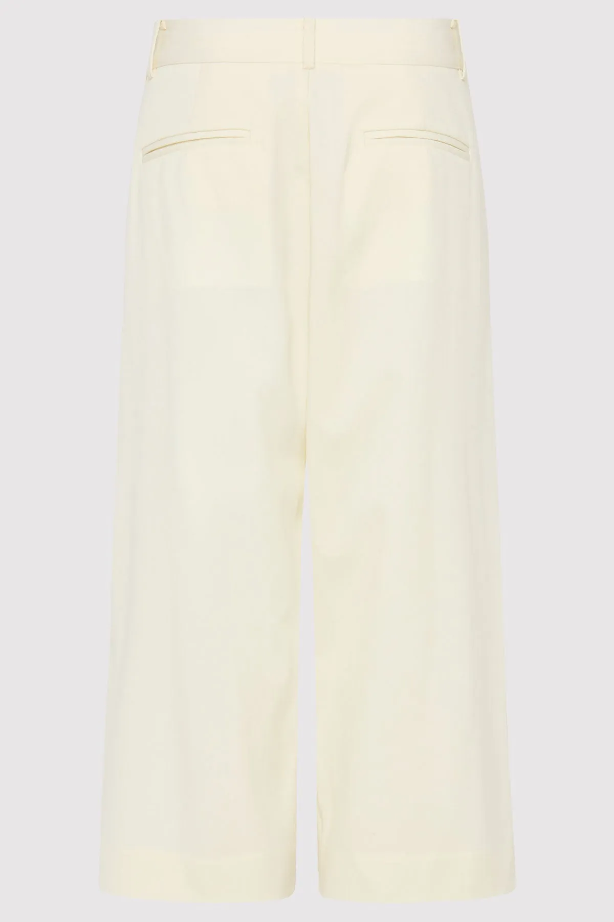 Bermuda Shorts - Milk