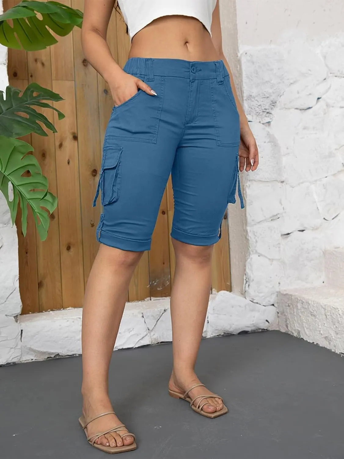 Flamingals Hiking Shorts for Women Flap Pocket Design Bermuda Cargo Shorts 2025 Trendy