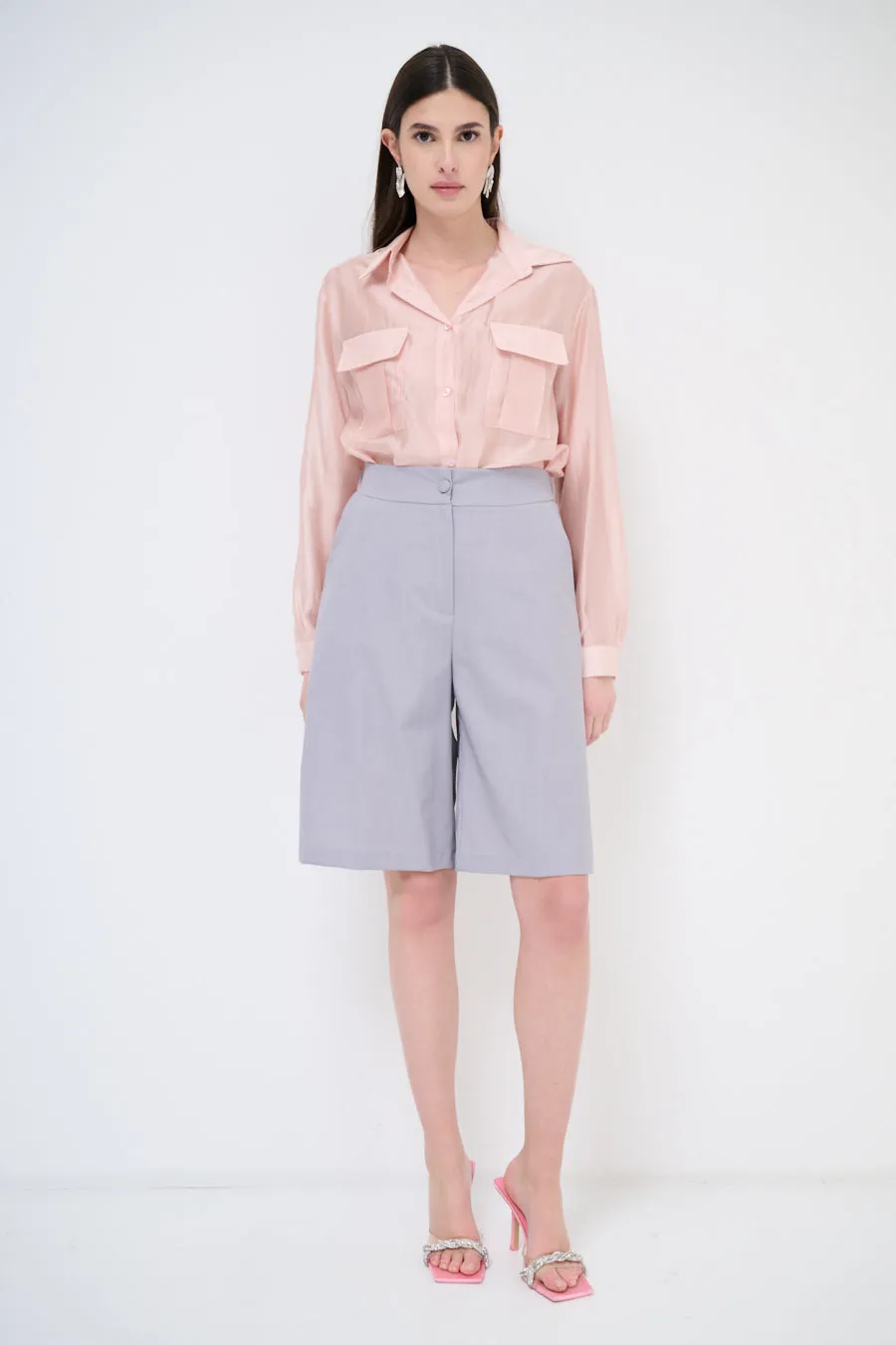 High-waisted tailored bermuda shorts wholesale