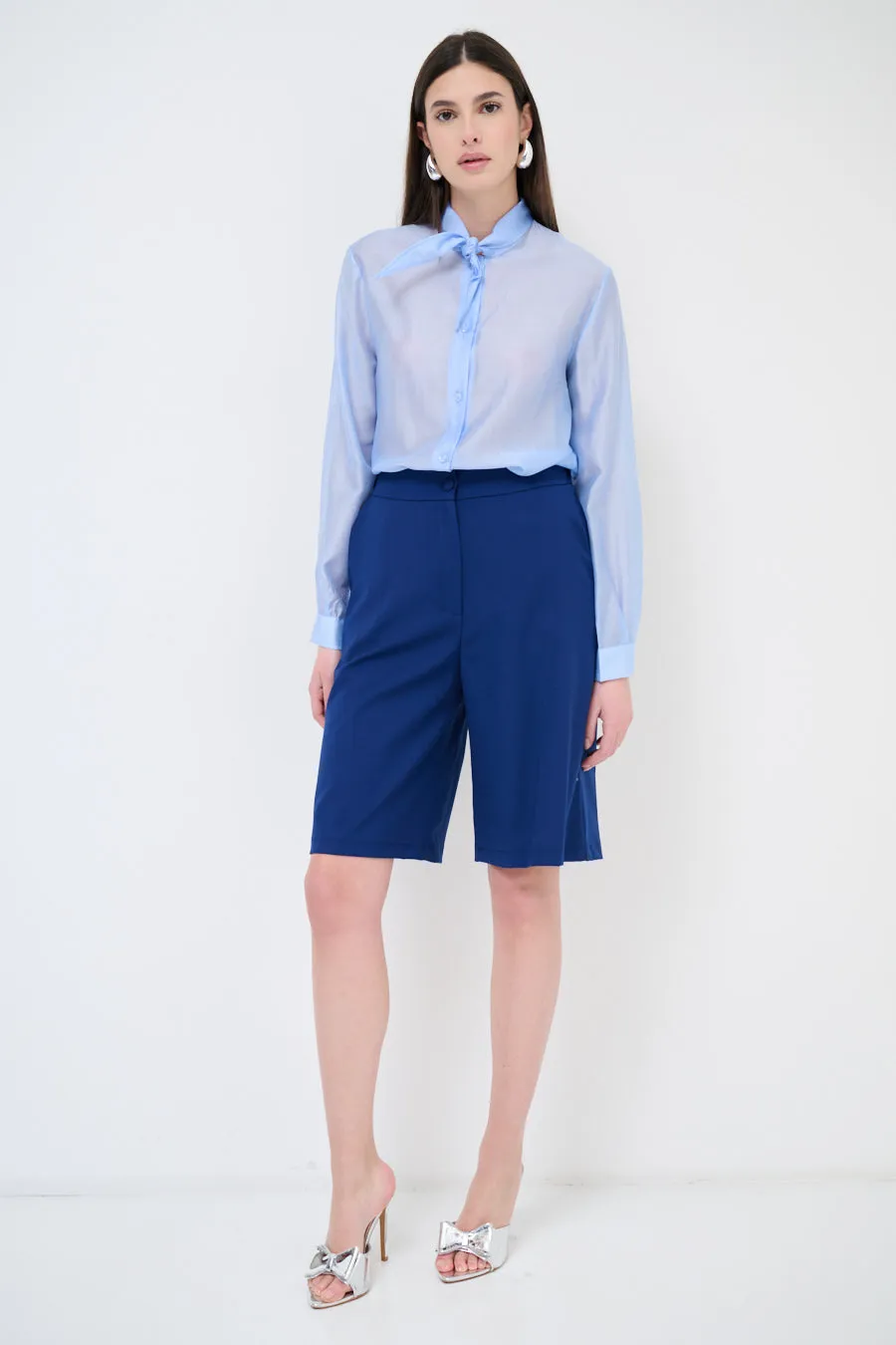 High-waisted tailored bermuda shorts wholesale