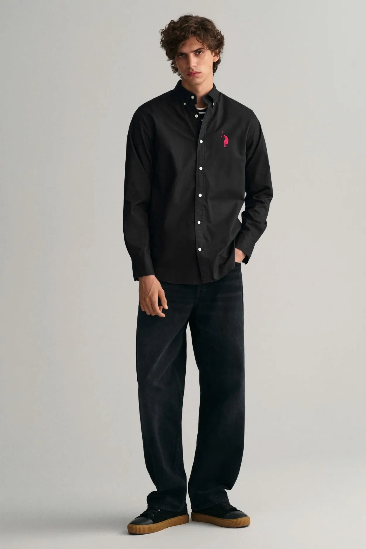 Polo Republica Men's Embroidered Button-Down Casual Shirt