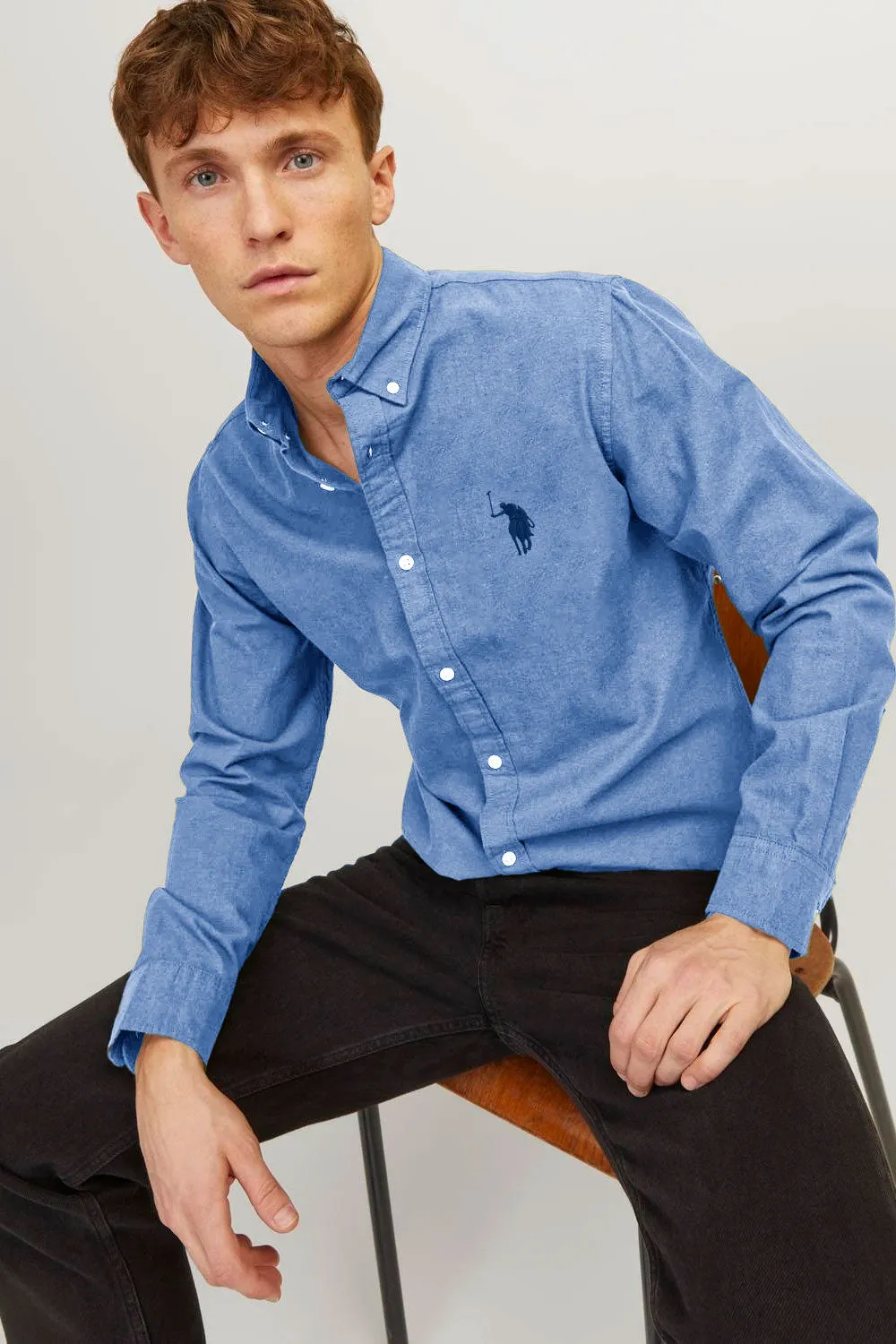 Polo Republica Men's Embroidered Button-Down Casual Shirt
