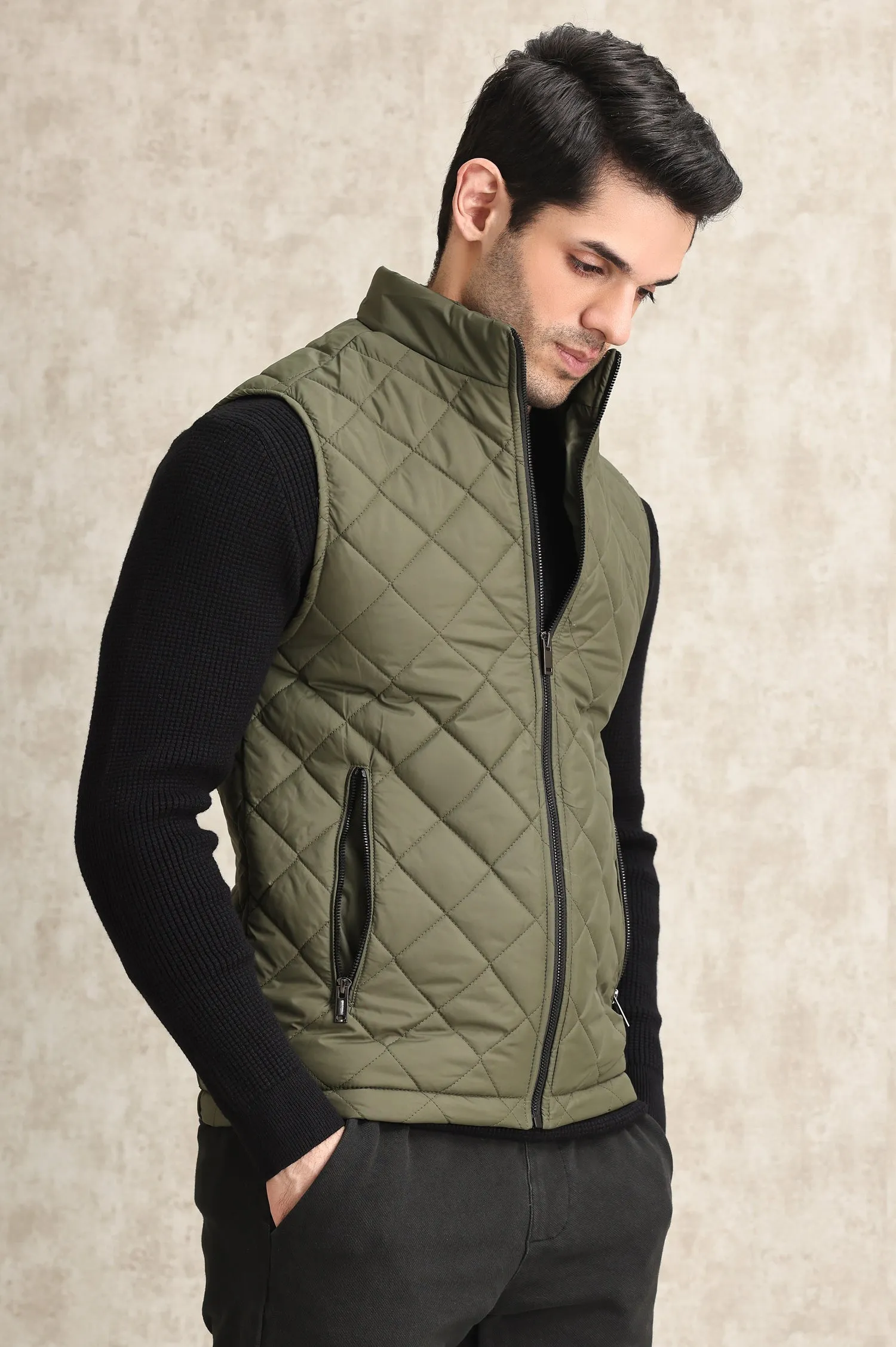 QUILTED UTILITY VEST-ARMY