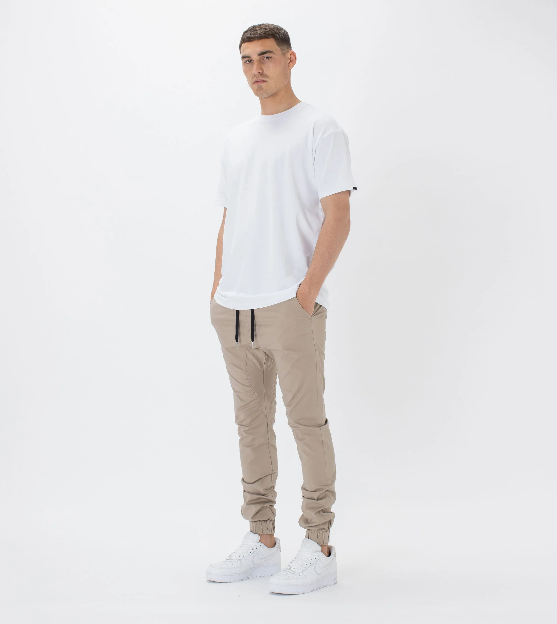 Sureshot Lite Jogger Sandstone