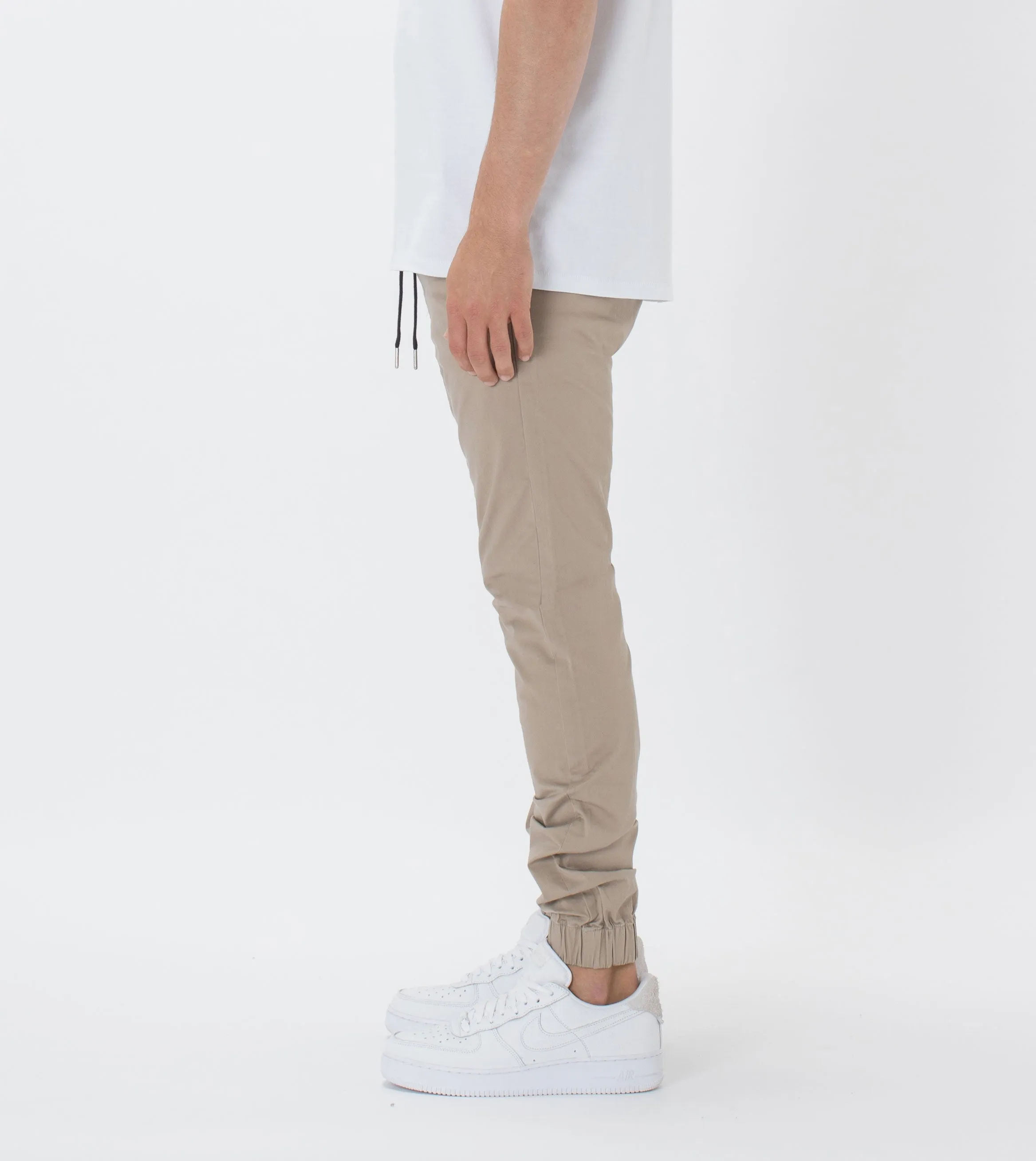 Sureshot Lite Jogger Sandstone
