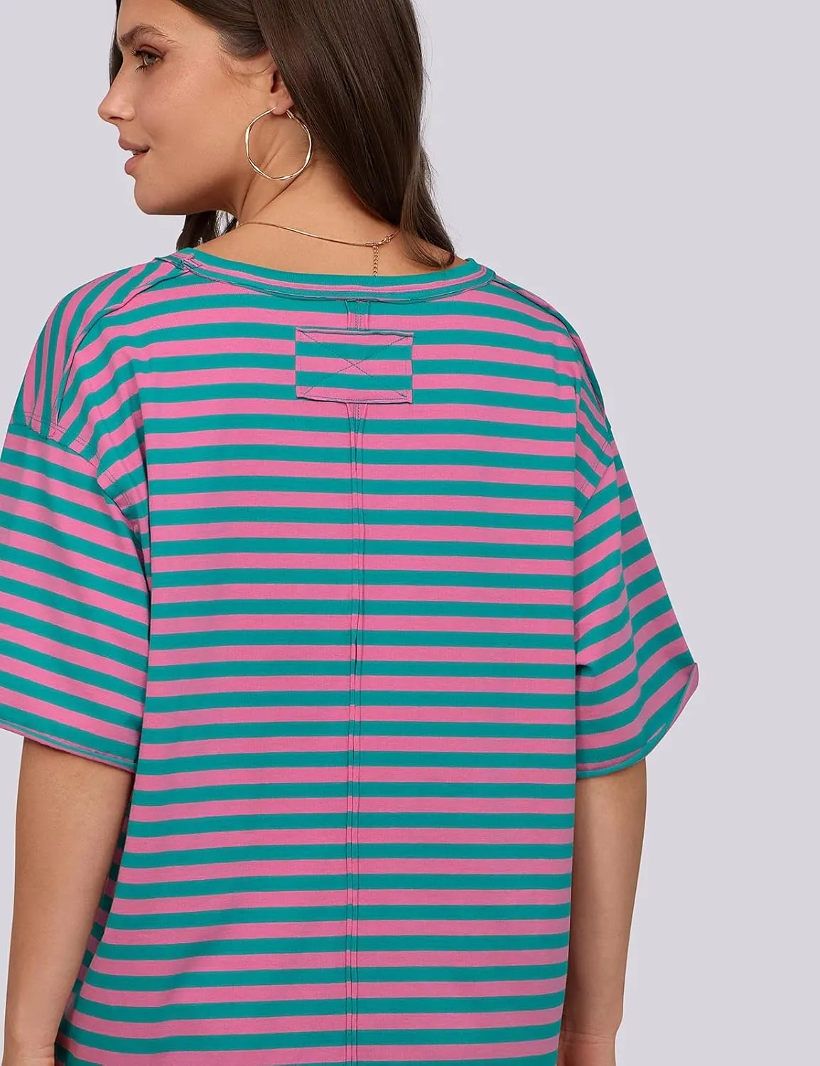 UEU Women Oversized Striped T Shirts Summer V Neck Short Sleeve Cotton Casual Loose Tops Tee Tshirts Trendy Fashion Clothes