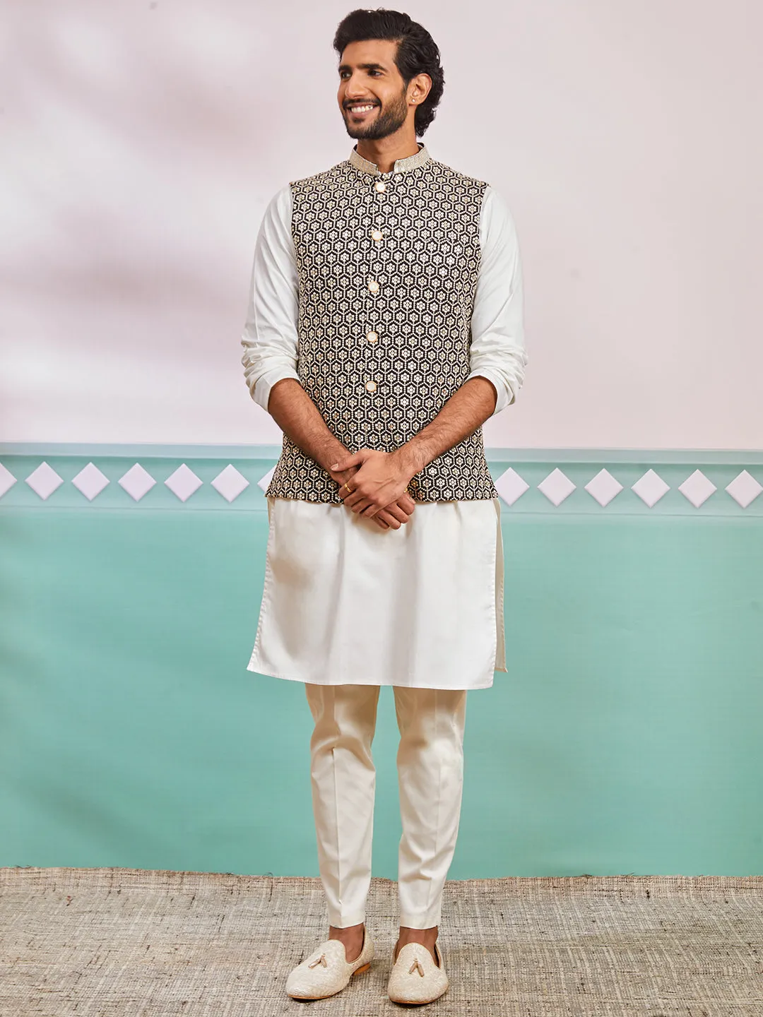 VASTRAMAY Men's Black Fine Satin Nehru Jacket, Kurta And Pyjama Set.