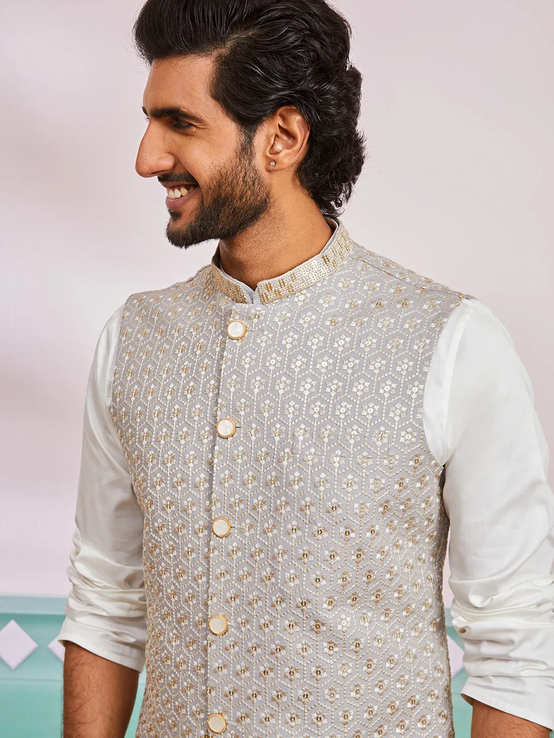 VASTRAMAY Men's Grey Fine Satin Nehru Jacket, Kurta And Pyjama Set.