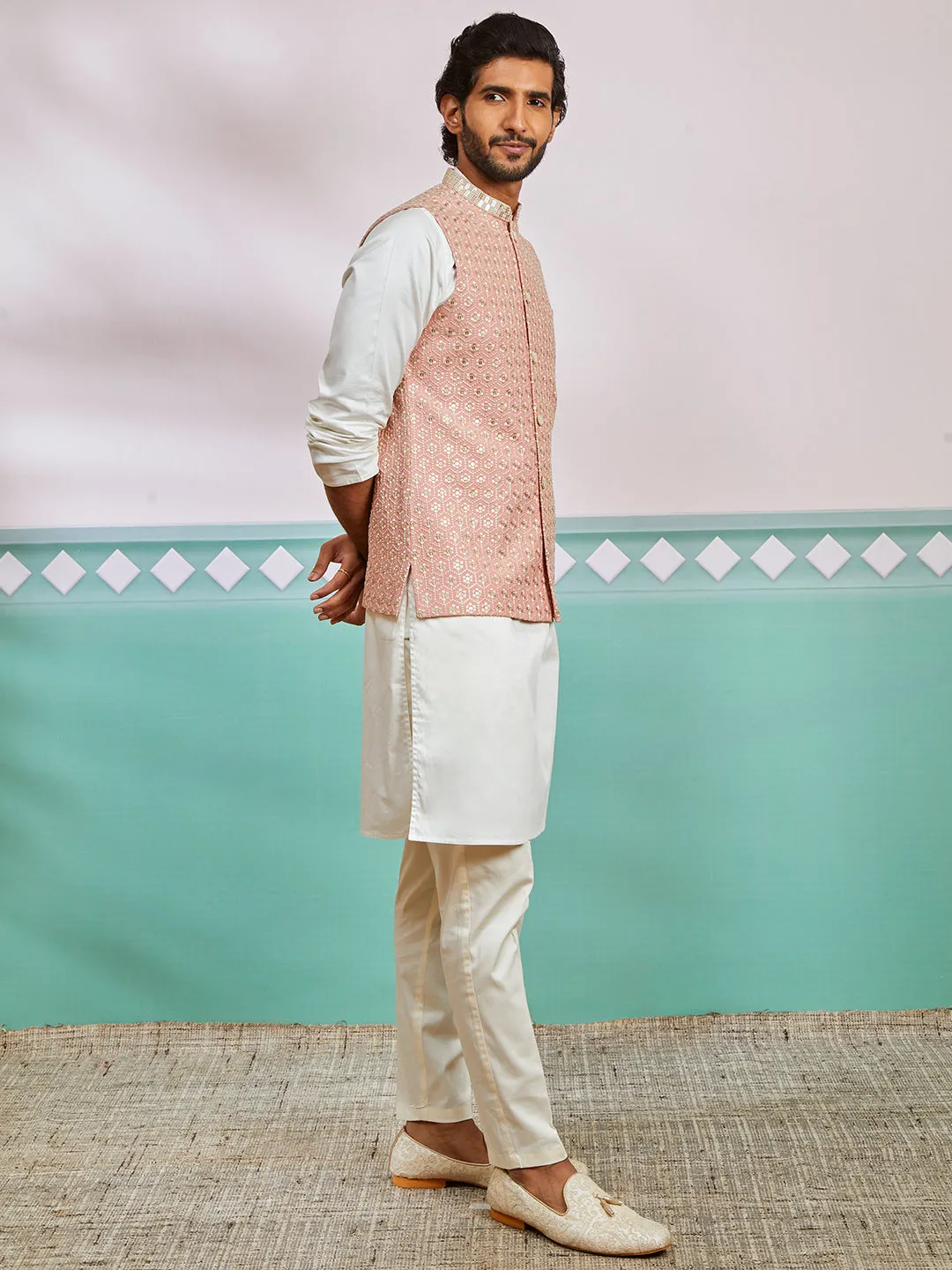 VASTRAMAY Men's Peach Fine Satin Nehru Jacket,Kurta And Pyjama Set.